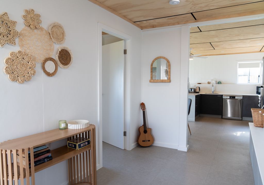 Jim & Dots Beachside Escape