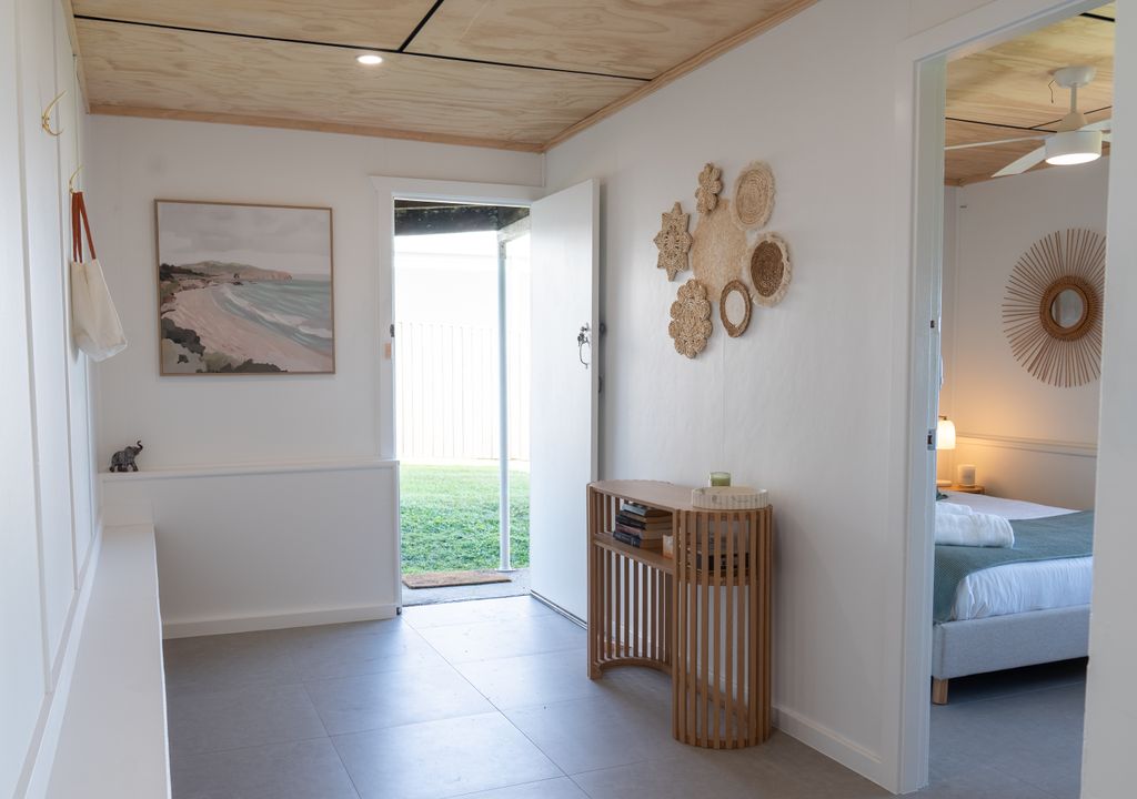 Jim & Dots Beachside Escape