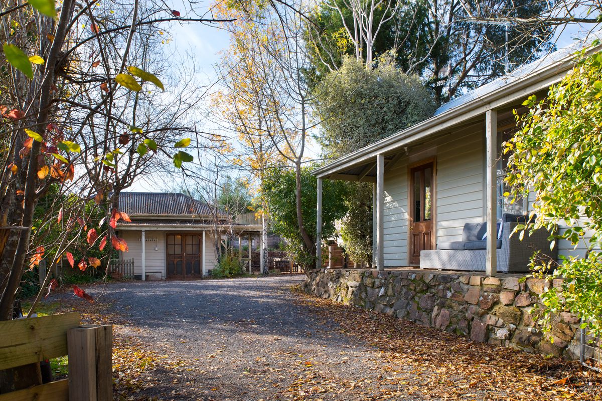 Rosey Knoll Cottage