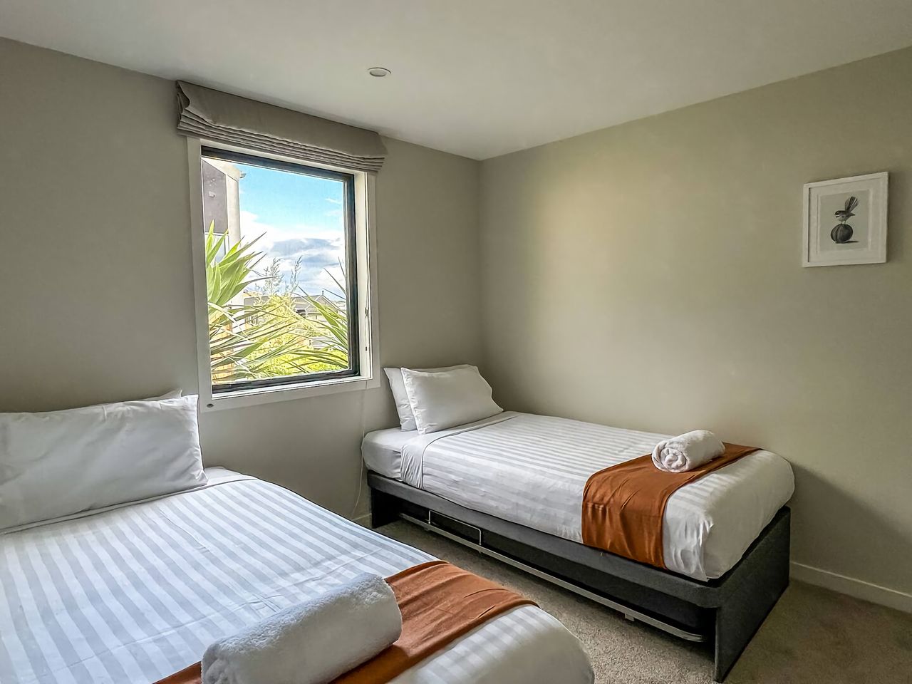 Bedroom 3 = 2 singles