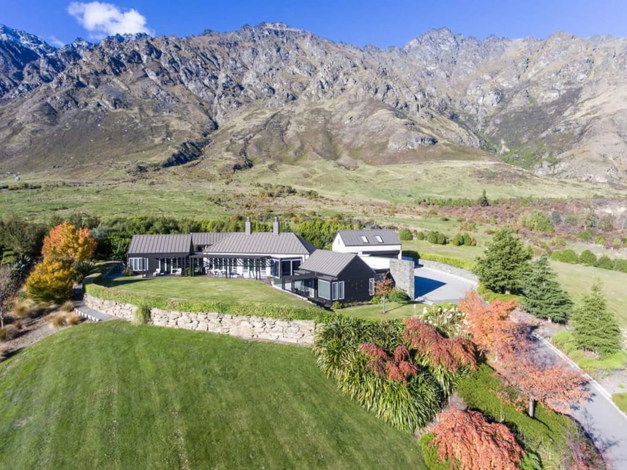 Nestled in a quiet Estate at the base of the Remarkable Mountains