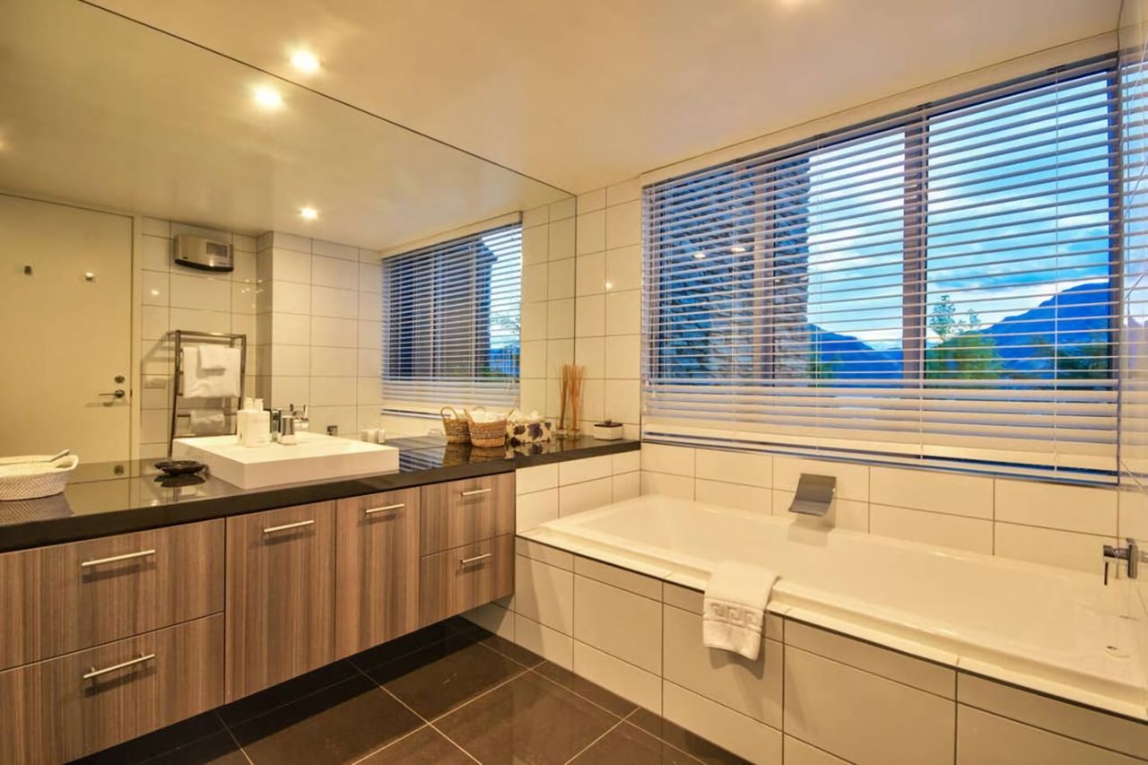 Bathroom - shared by Bedrooms 2 & 3
(taken in the evening)