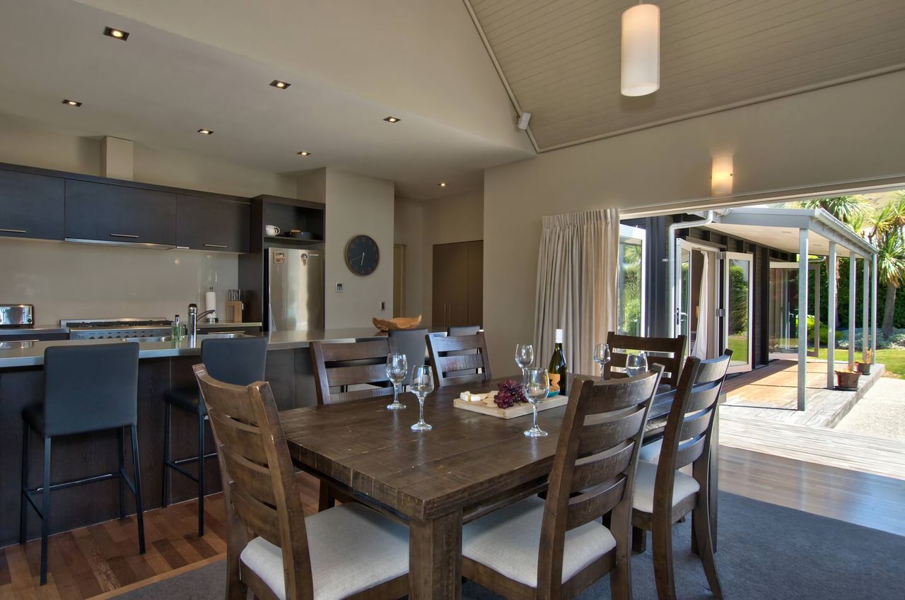 Dining and kitchen area