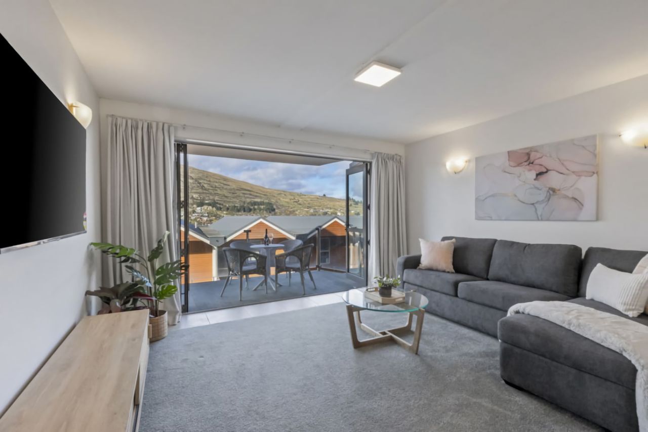 SV 643-4 Frankton Rd - 6 of 25