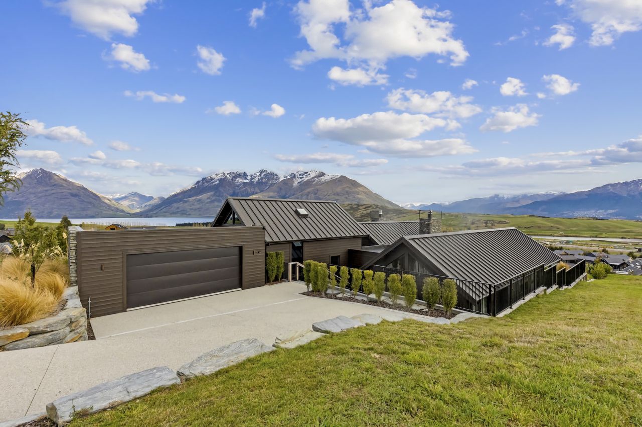 Exterior driveway and garage access