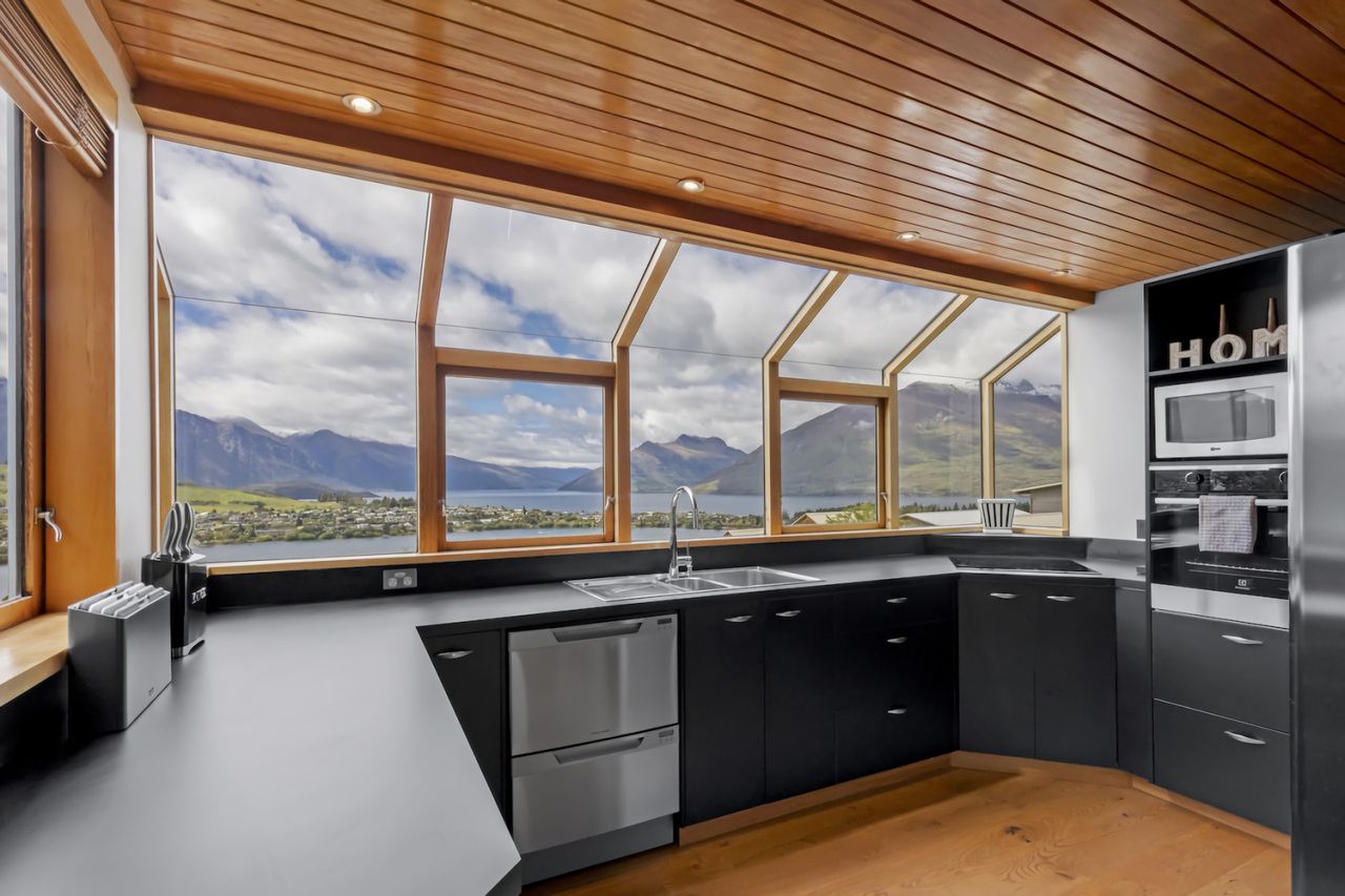 Kitchen with fabulous lake and mountain views