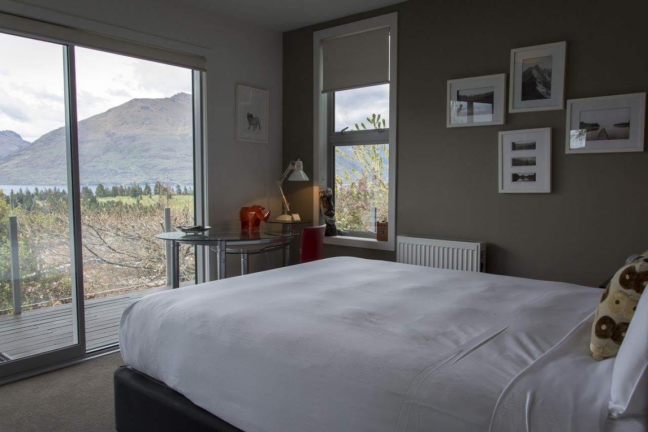 Queen bedroom located downstairs