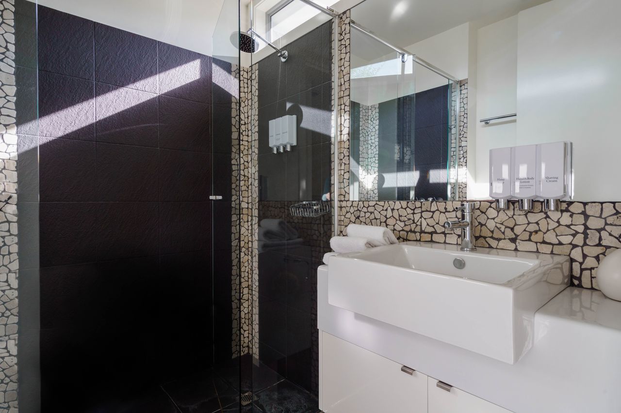 The Bass Vista Photo 7