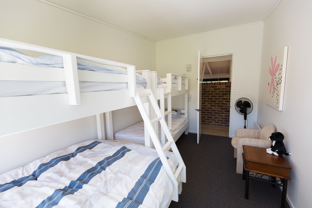 Honeysuckle House Photo 18