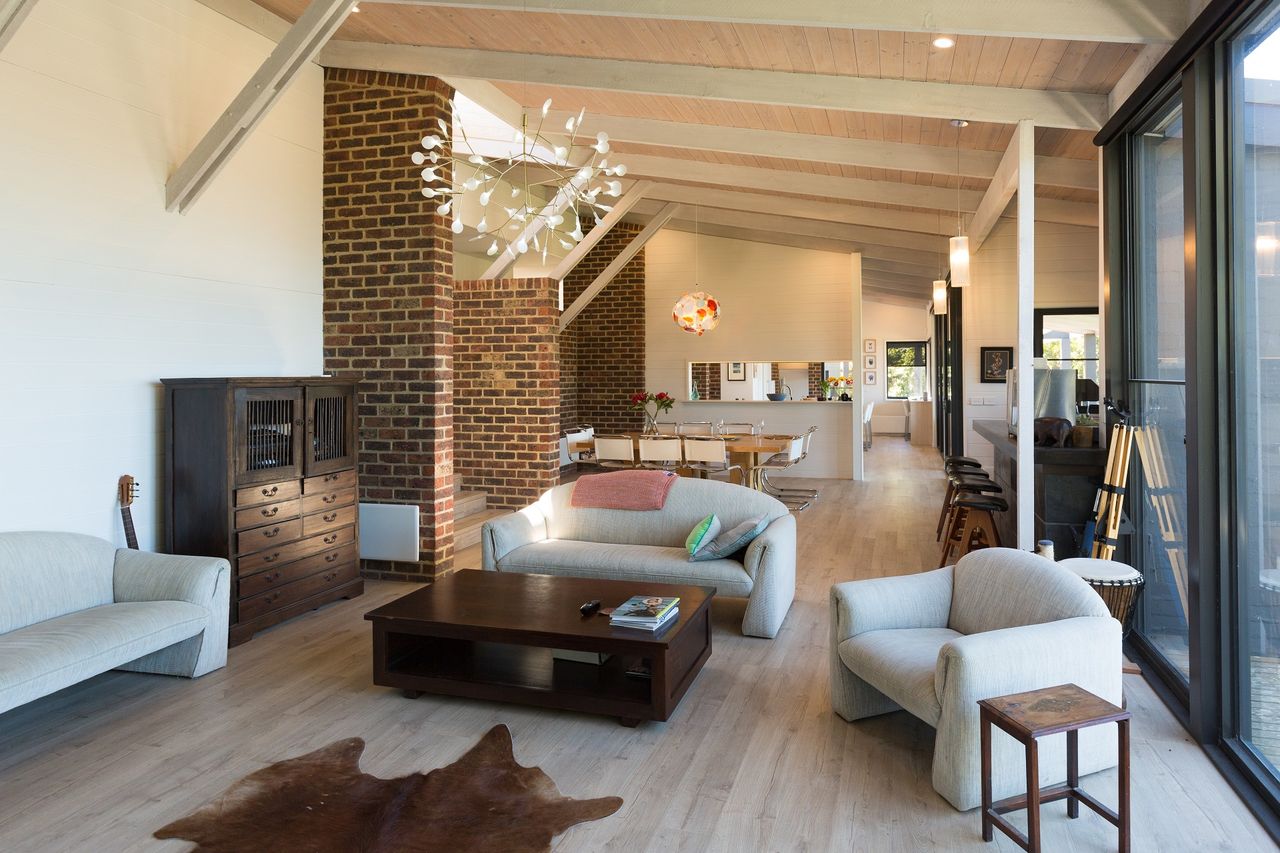 Honeysuckle House Photo 9