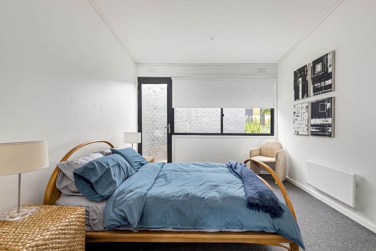 Honeysuckle House Photo 16