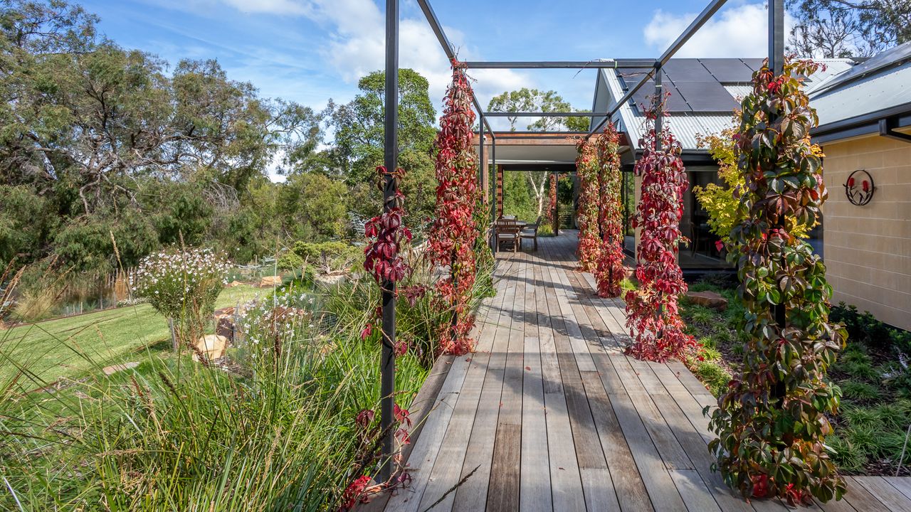 Baringa House Photo 6