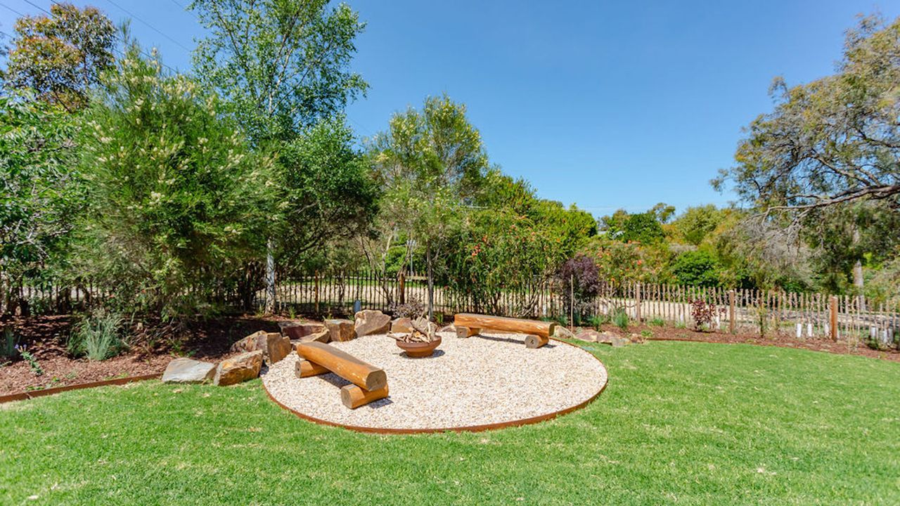 Baringa House Photo 34