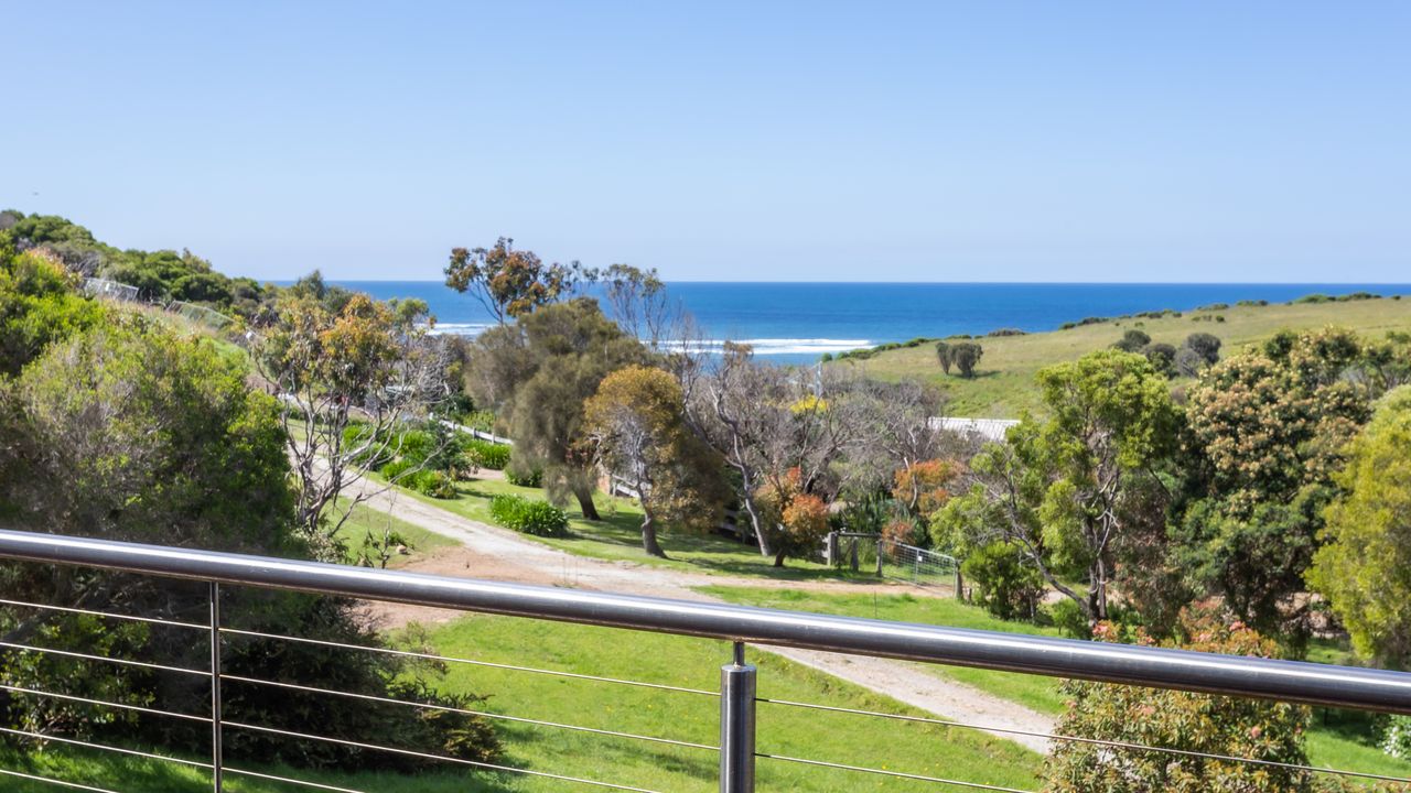 Selbourne Views Photo 3