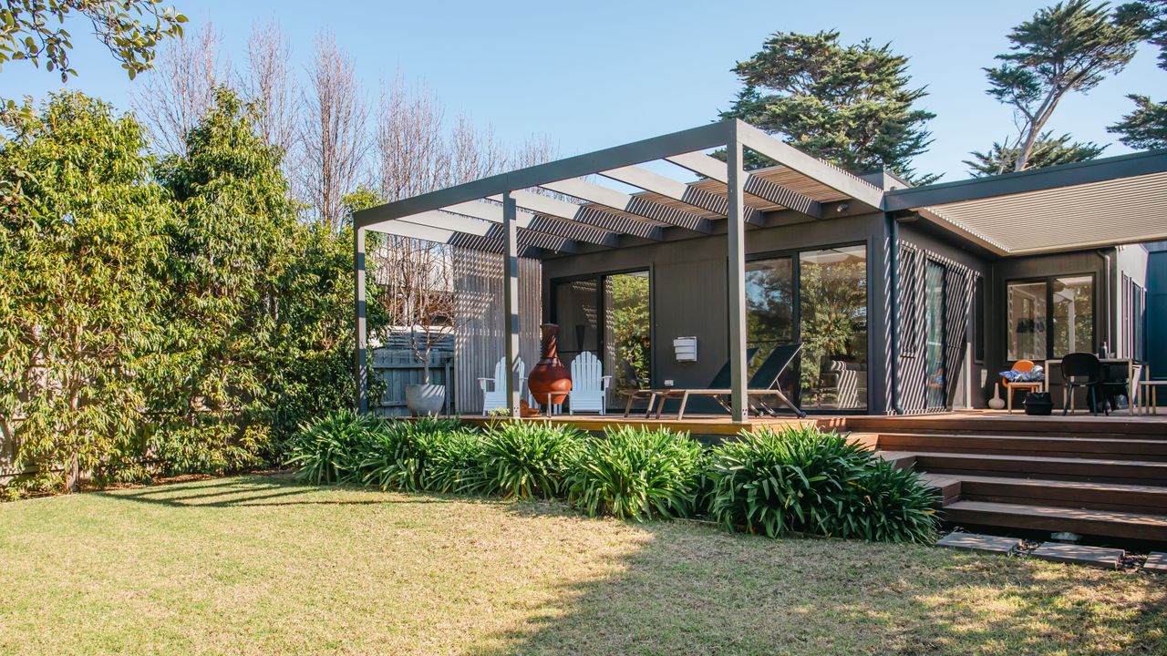 Tranquil Shores Photo 5