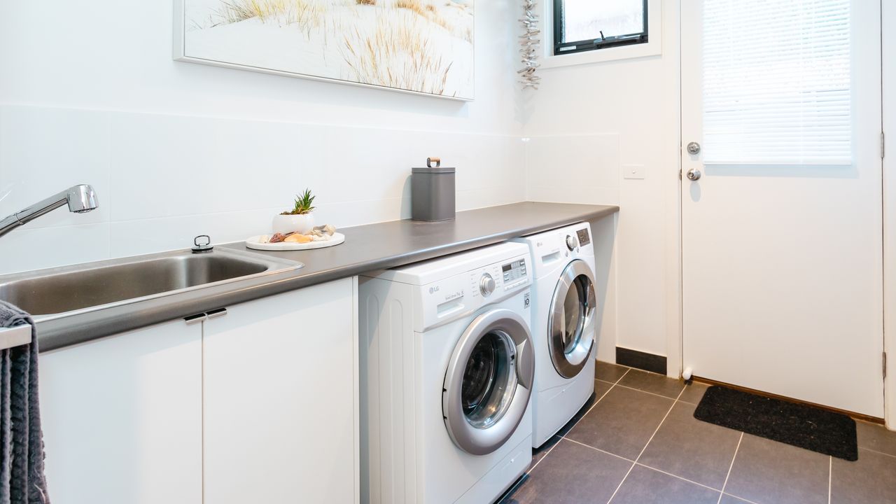 Tranquil Shores Photo 27