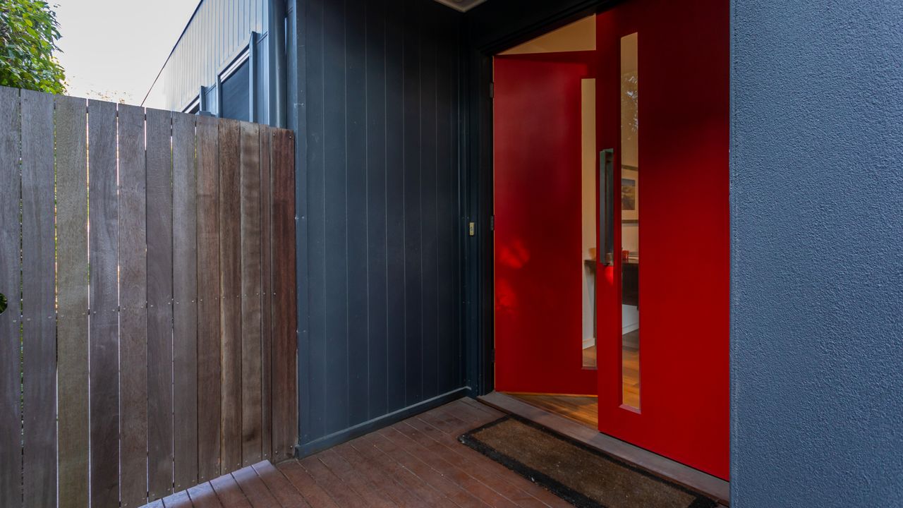 Tranquil Shores Photo 9