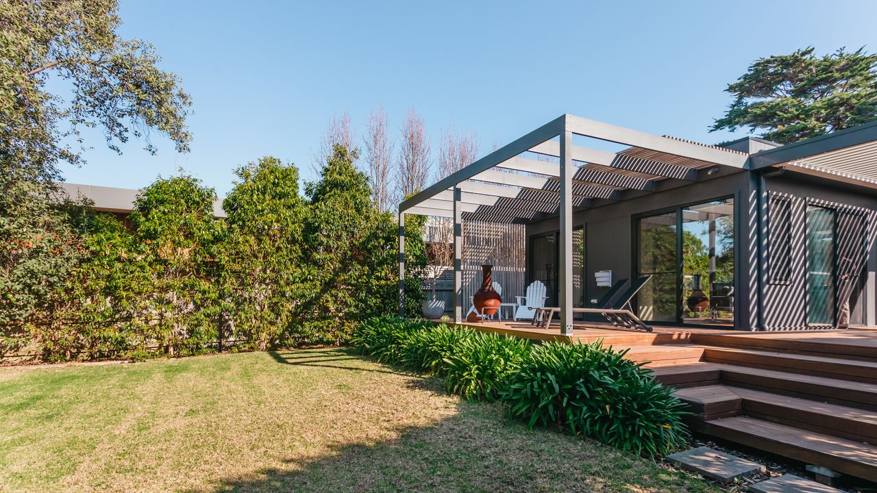 Tranquil Shores Photo 26