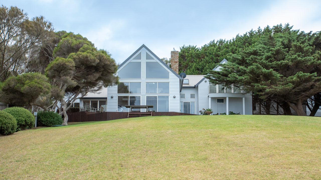 Seaside Sanctuary Photo 4