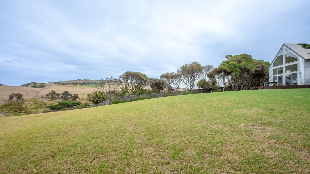 Seaside Sanctuary Photo 8