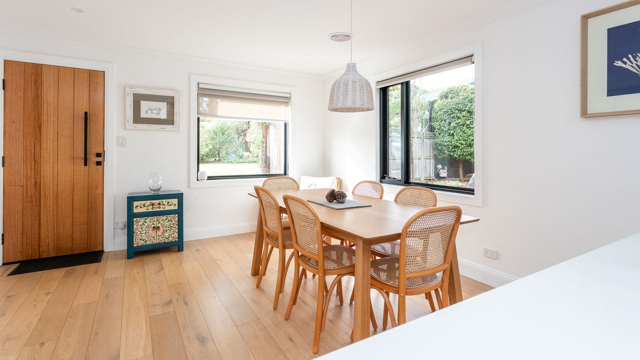 Lomond House Photo 11