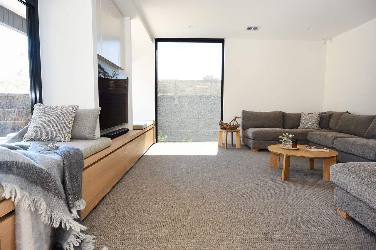 Elske on St Anns Photo 10