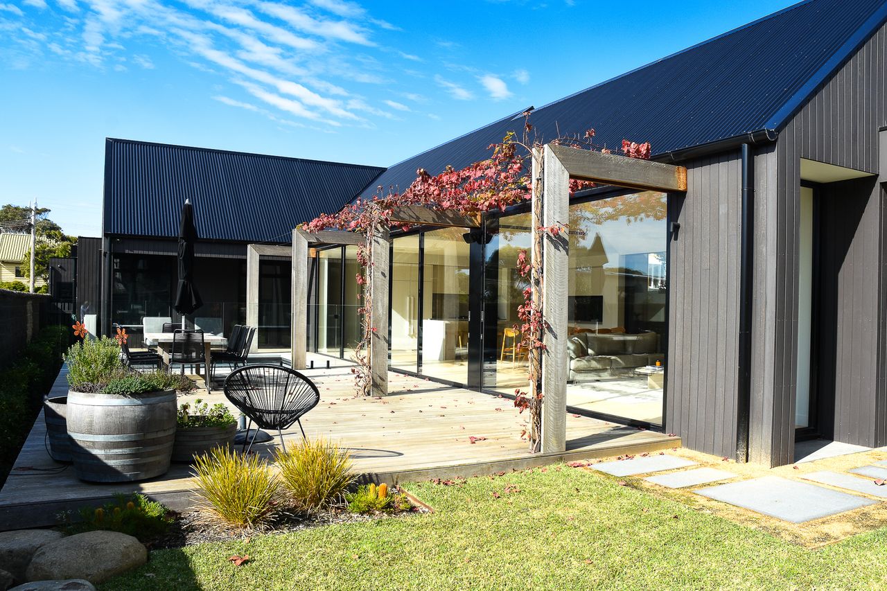 Elske on St Anns Photo 16