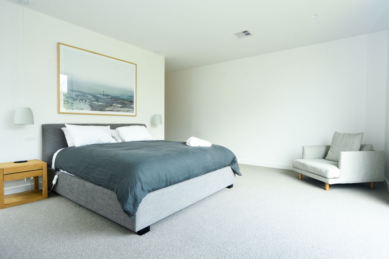 Elske on St Anns Photo 20