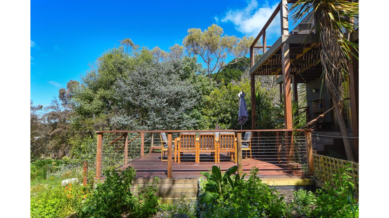 Olney House Photo 21