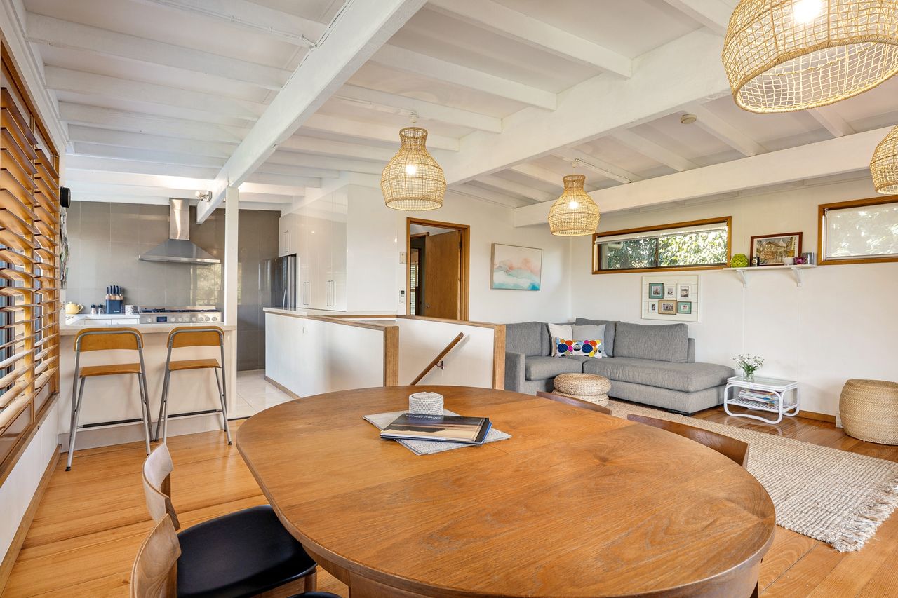 Olney House Photo 15