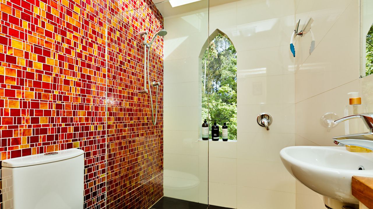 Blue Gum Church – Artistic Retreat