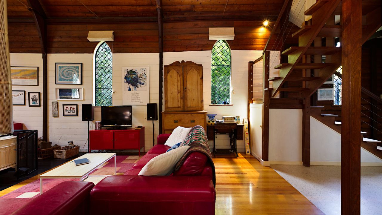 Blue Gum Church – Artistic Retreat