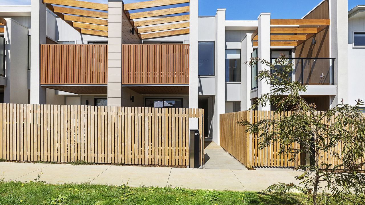 Beach Townhouse Storrer 35