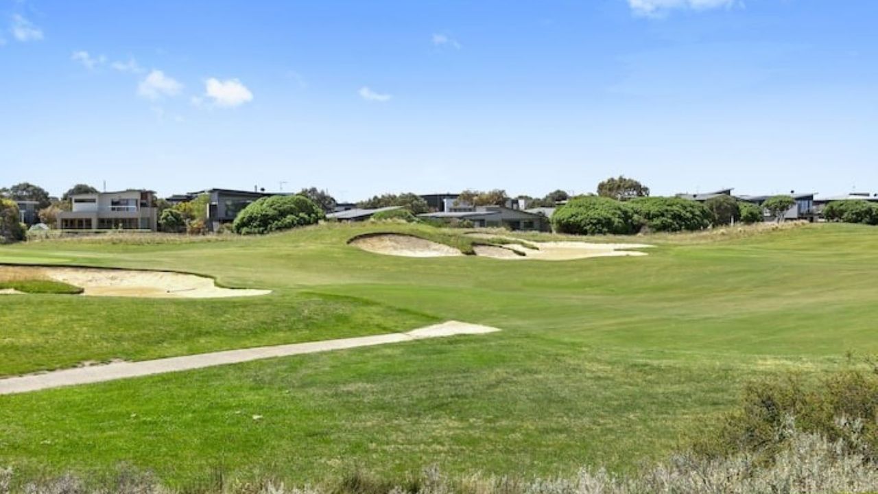 The Fairway Club 8