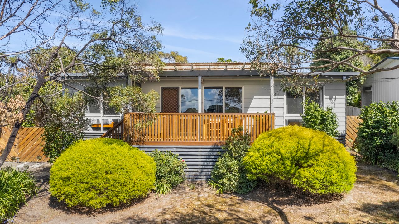 Torquay Boulevard Beach House