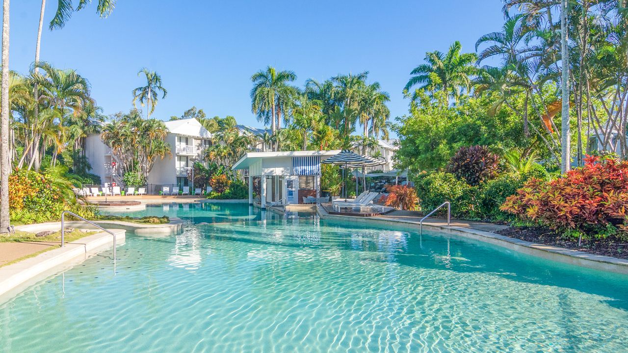 1105 Oaks Resort – Hotel Room