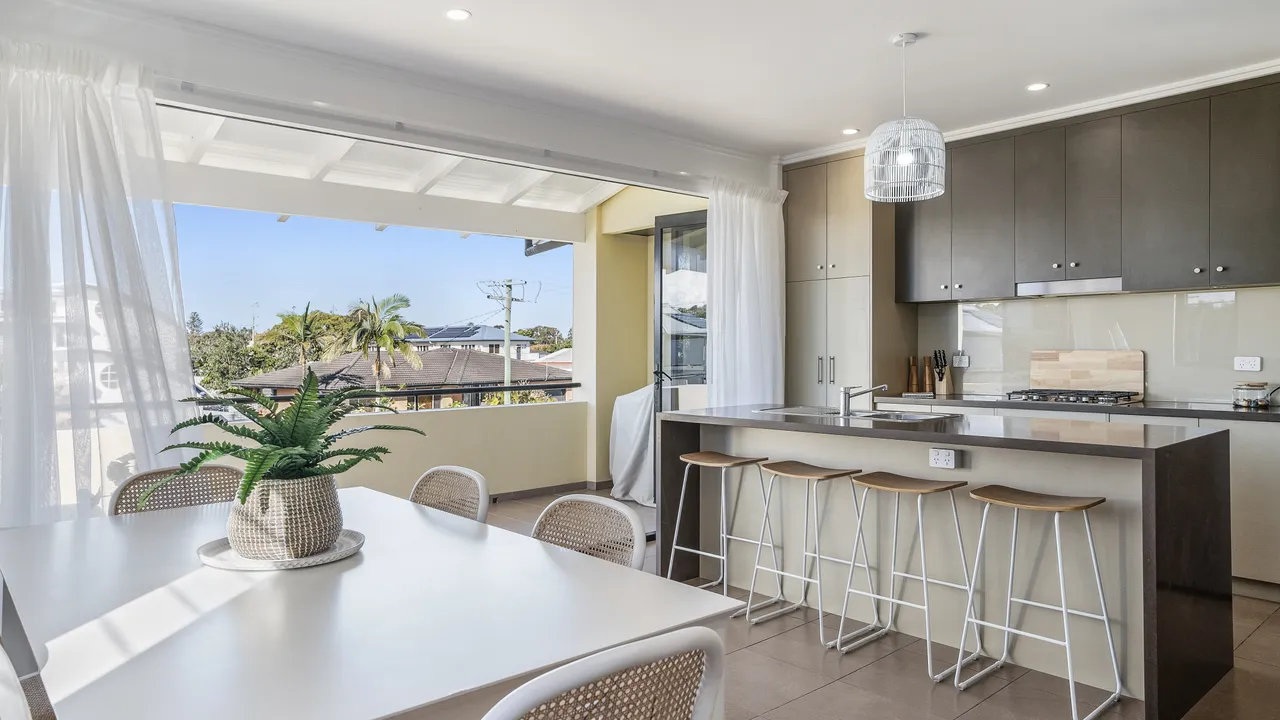 Villa Sangiovese – Unit Two – 2/2 Heath Street