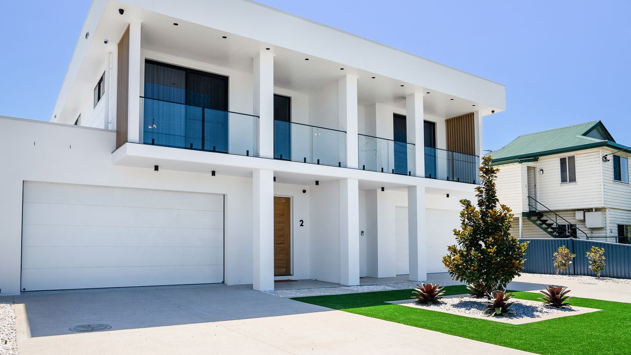 Mooncoin on Yarran – 2/12 Yarran Street