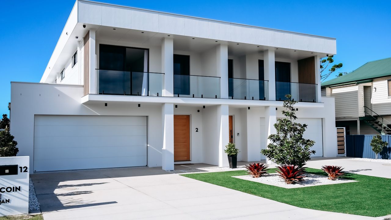 Mooncoin on Yarran – 2/12 Yarran Street