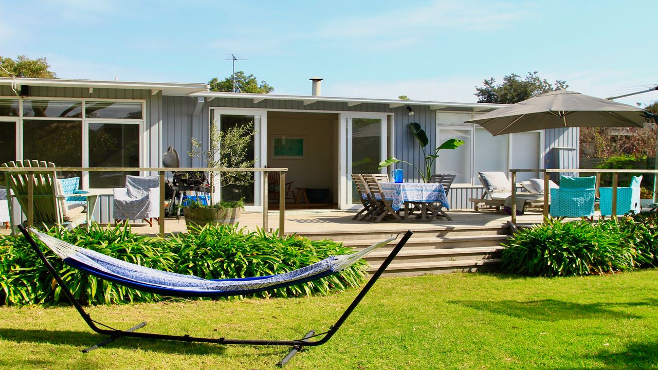 The Deckhouse at Lonnie