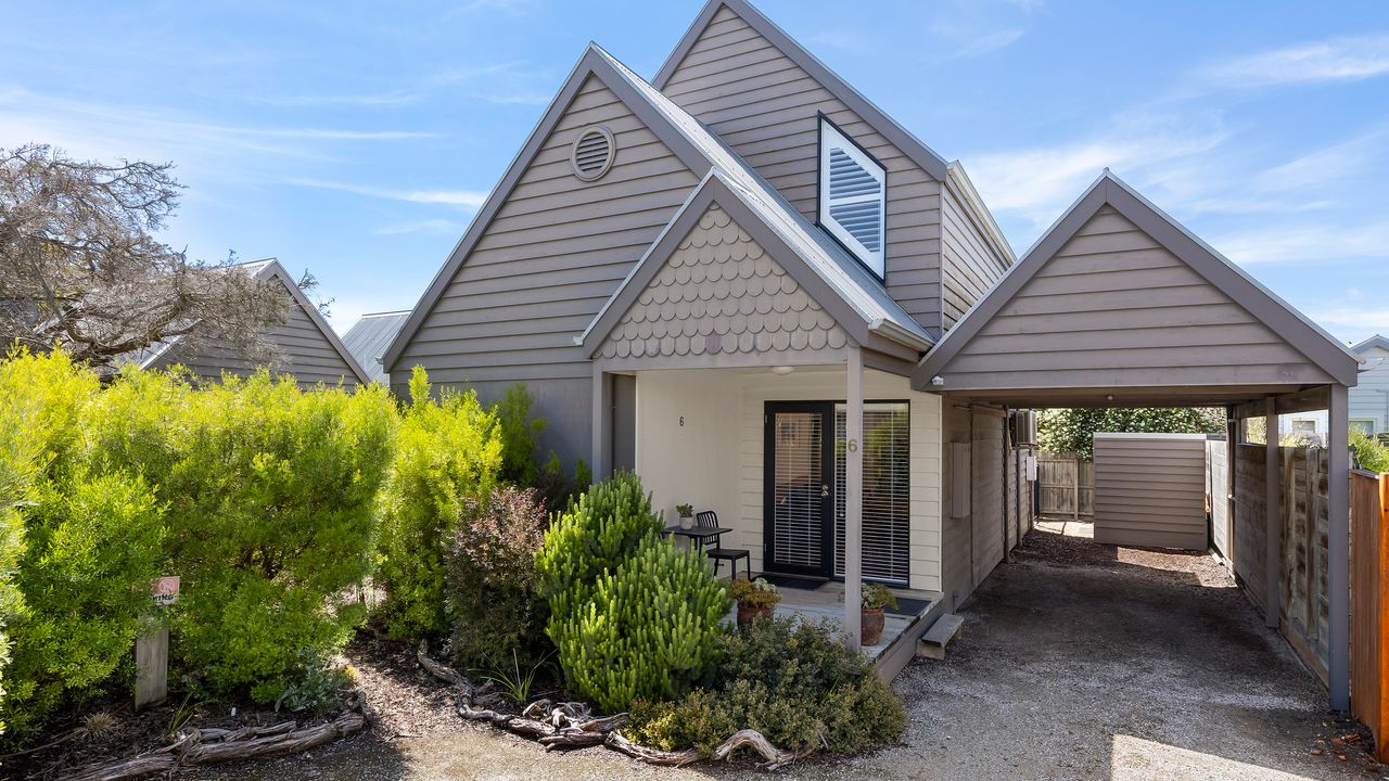 Unit 6 Lonsdale Villas