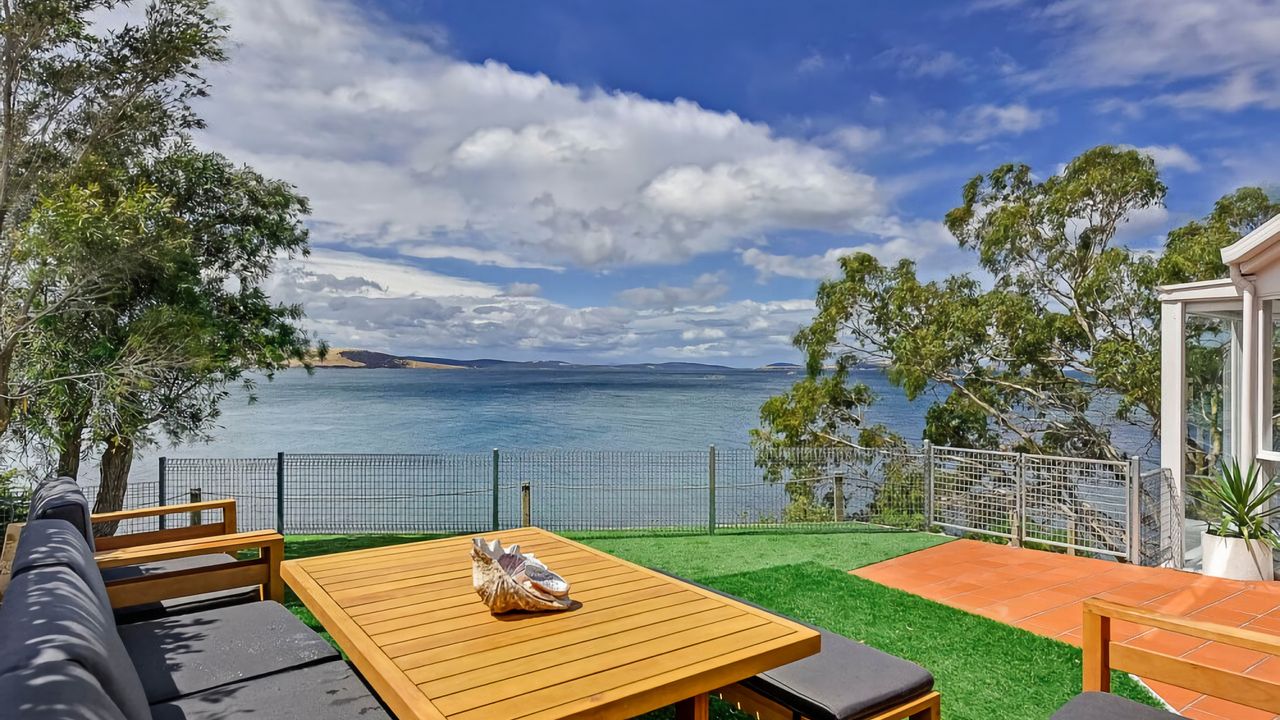 Sandy Bay Beachfront Oasis direct beach access