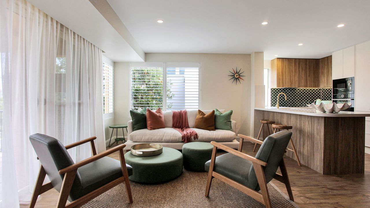 Aquarius Apartment 9