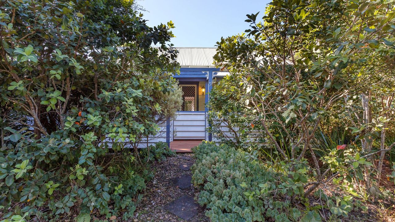 Witt’s Oasis | Two traditional Tea Gardens cottages