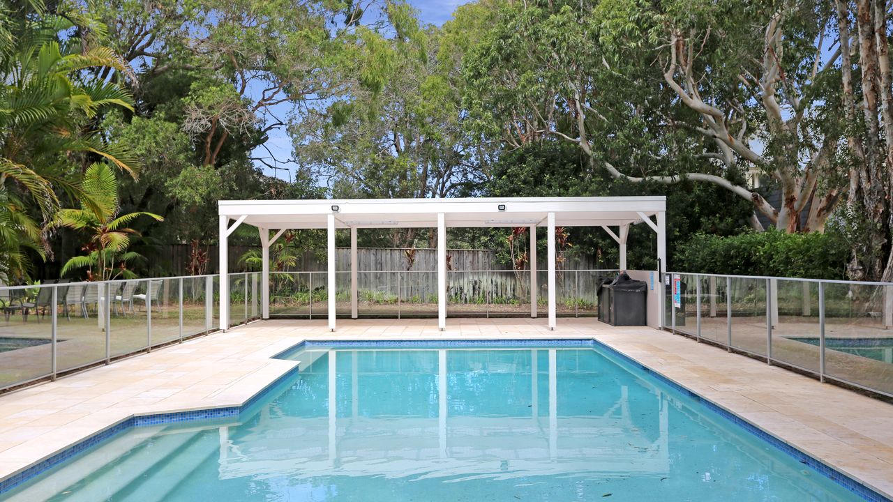 Beachfront on Bennetts | Beaches Apartment 4