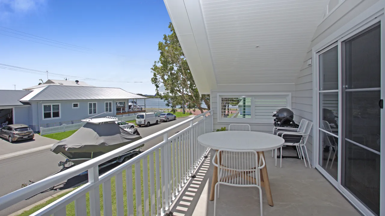 Tea Gardens Loft