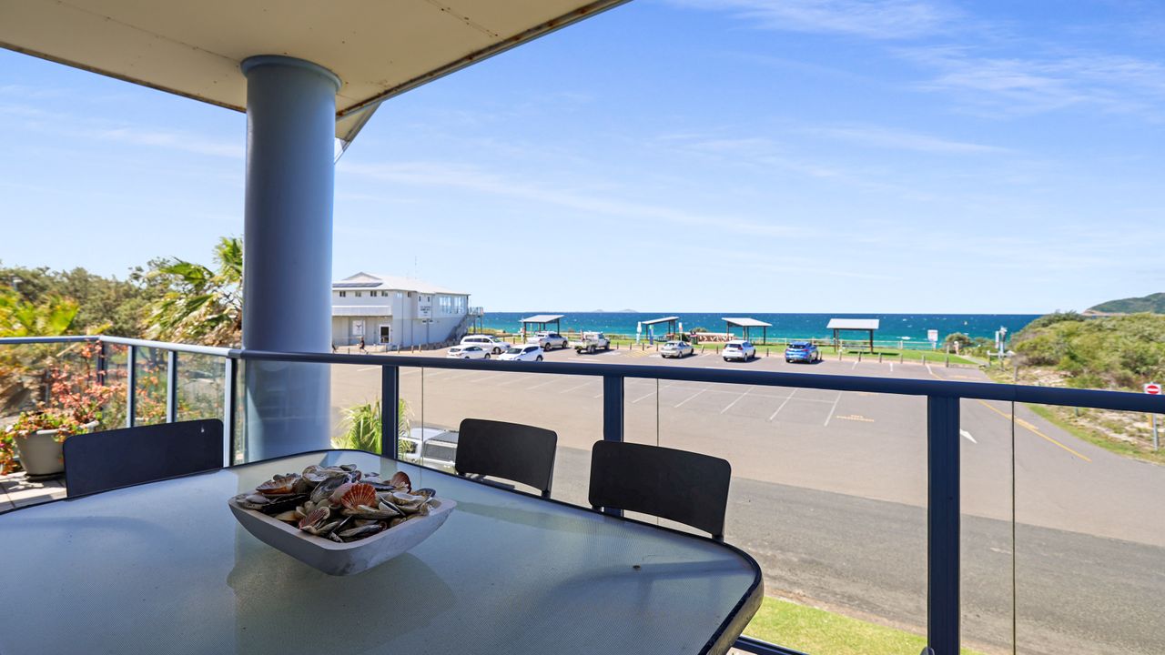 Nautilus 6 Beach Front Bliss