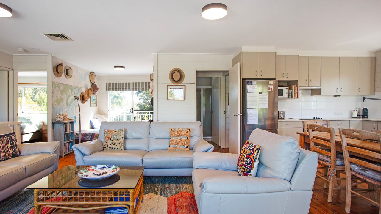 Barnacle – Pet Friendly