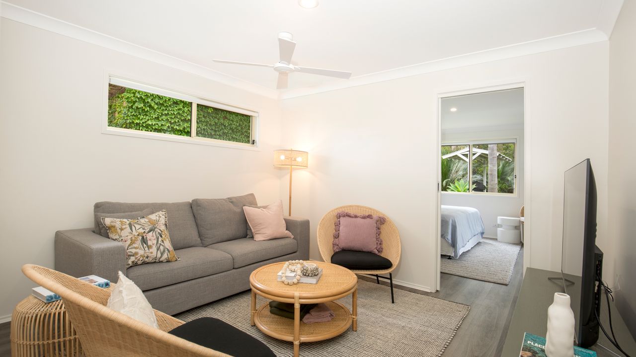 Hanalei – Pet Friendly – Directly Opposite Waterfront
