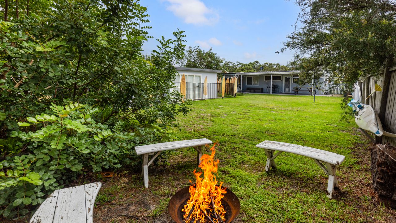 Roskell Retreat – Pet Friendly – 5 Mins Walk to Beach